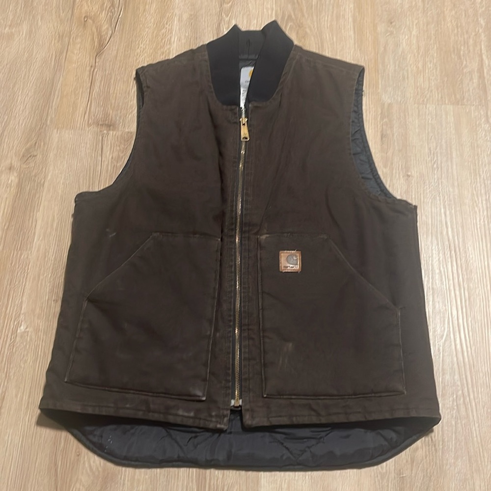 Men’s Carhartt vest